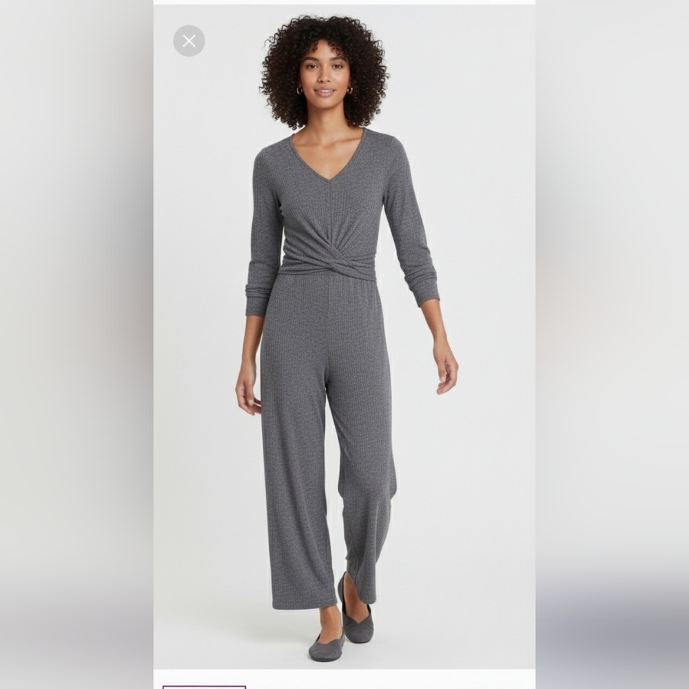 NWT Old Navy jumper gray size medium